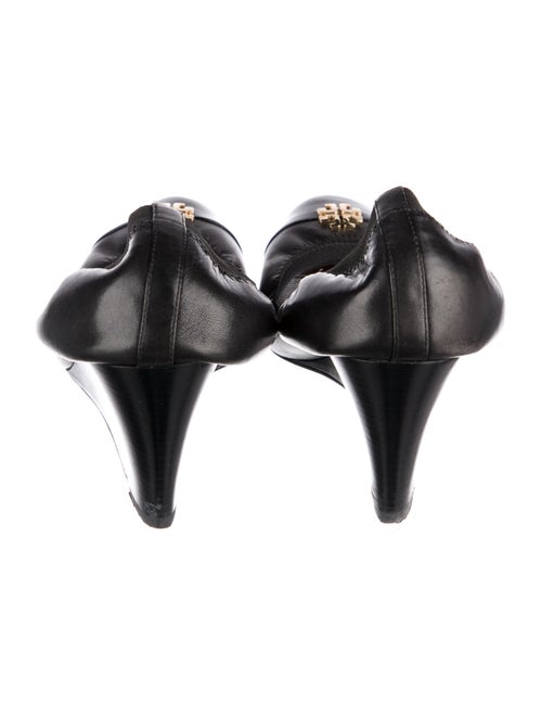 Tory Burch Leather Pumps