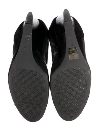 Tory Burch Leather Pumps