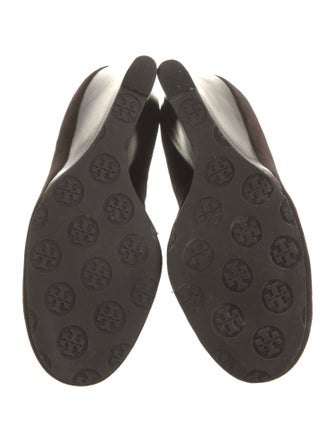 Tory Burch Suede Pumps