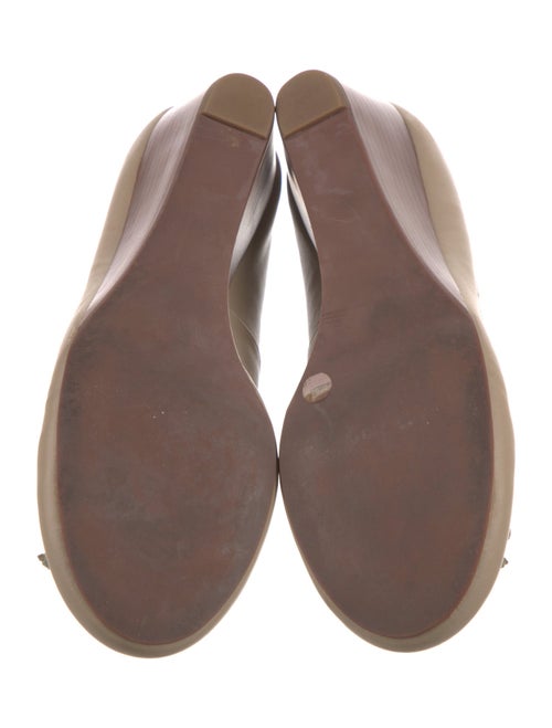 Tory Burch Leather Bow Accents Pumps