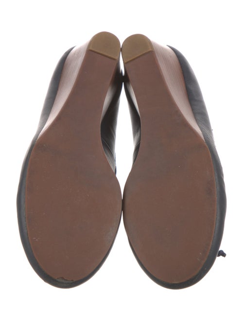 Tory Burch Leather Bow Accents Pumps