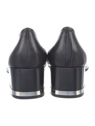 Tory Burch Leather Pumps