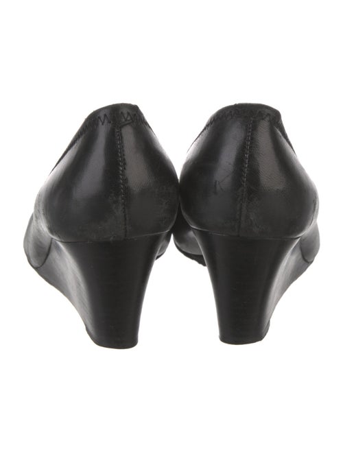 Tory Burch Leather Pumps