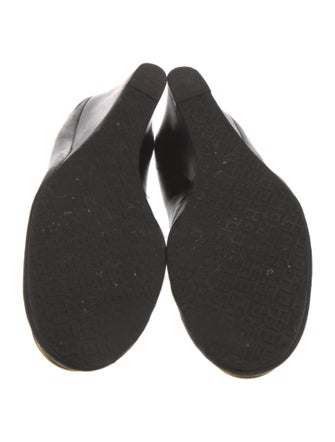 Tory Burch Leather Pumps