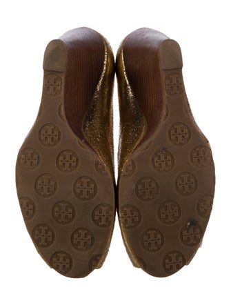 Tory Burch Leather Pumps