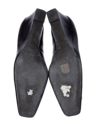 Tory Burch Leather Pumps