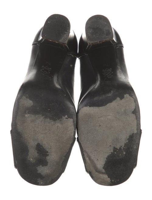 Tory Burch Leather Pumps