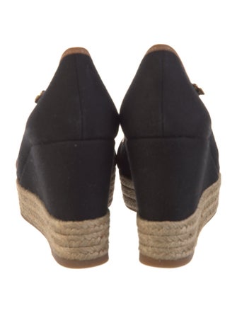 Tory Burch Canvas Printed Pumps