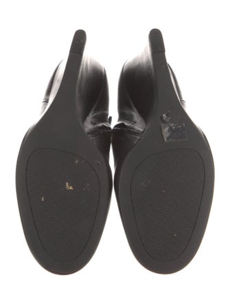 Tory Burch Leather Pumps