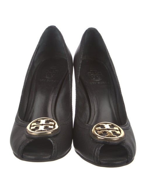 Tory Burch Leather Pumps