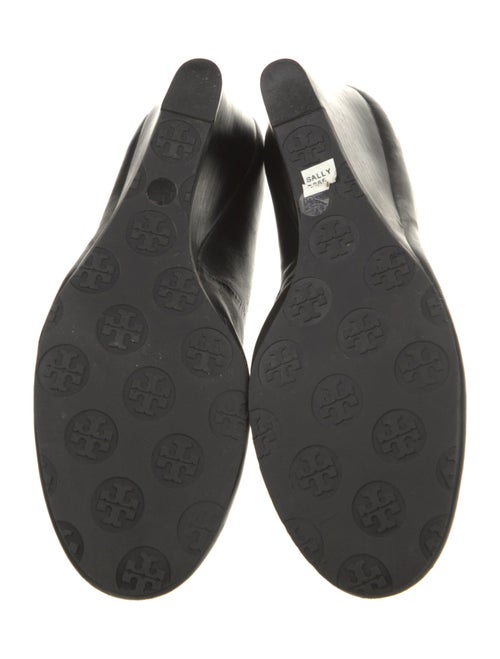 Tory Burch Leather Pumps