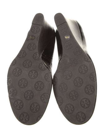 Tory Burch Patent Leather Pumps