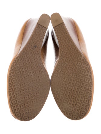 Tory Burch Leather Pumps