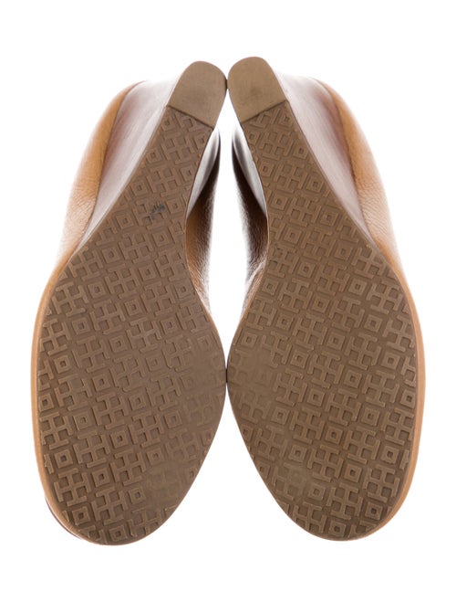 Tory Burch Leather Pumps