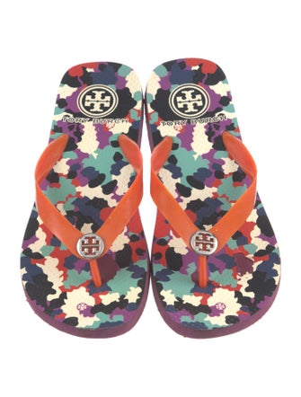 Tory Burch Rubber Printed Flip Flops