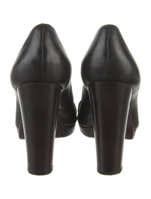 Tory Burch Leather Pumps