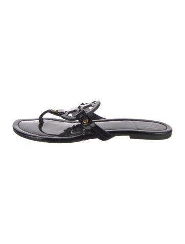 Pre-owned Tory Burch Patent Leather Slides In Black