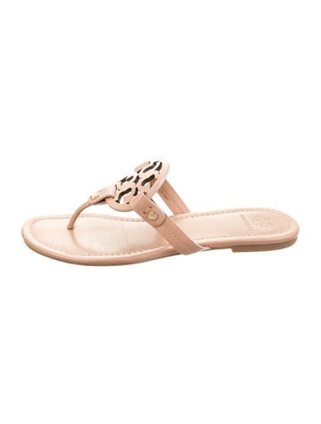 Pre-owned Tory Burch Leather Flip Flops In Neutral