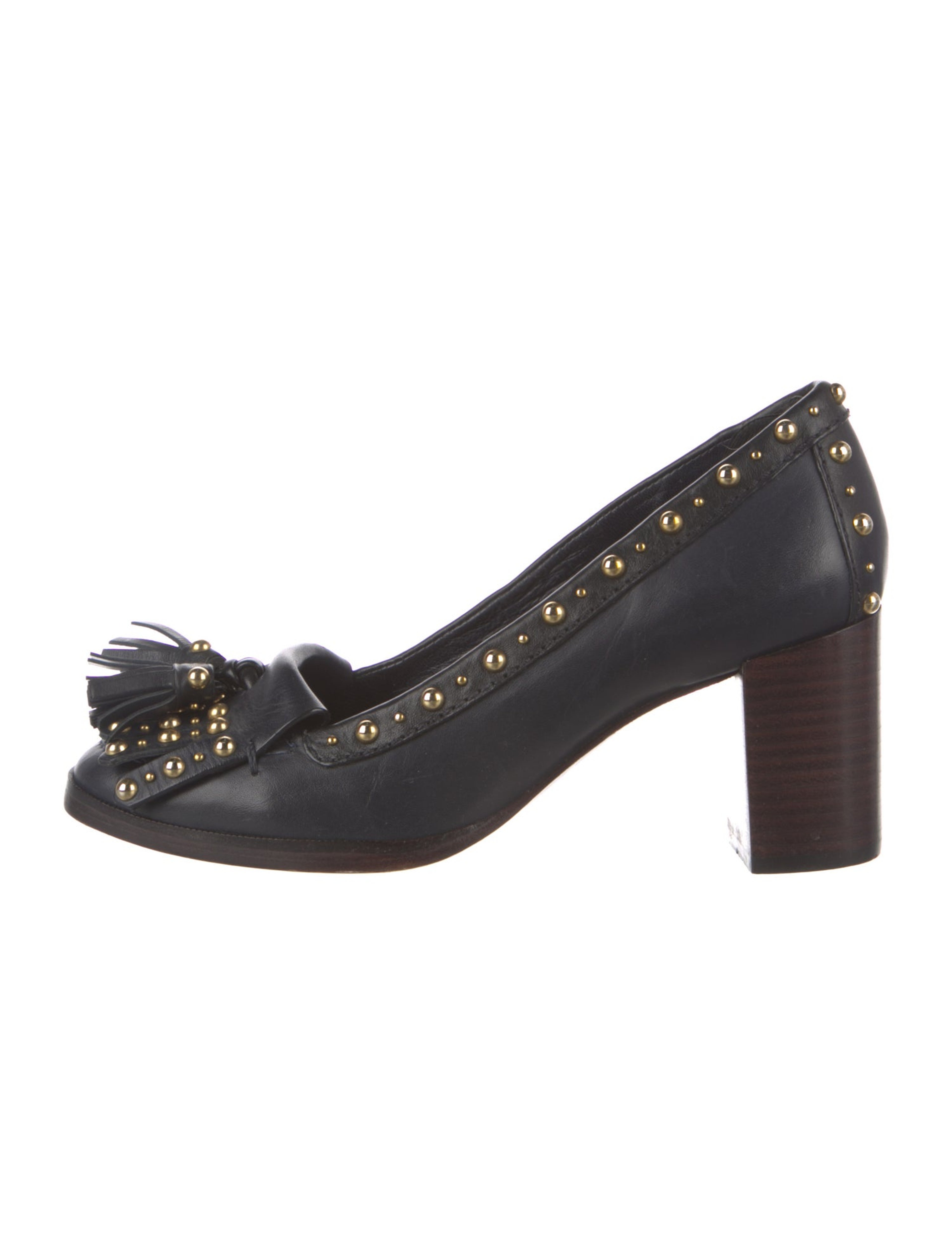 Leather Tassel Accents Pumps