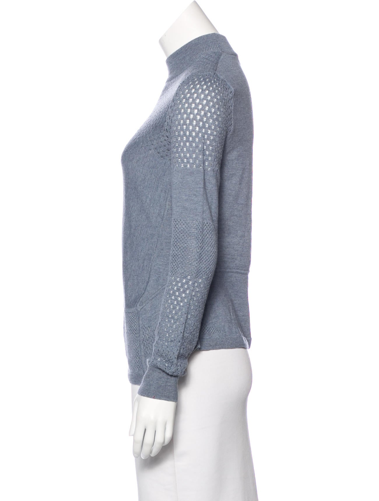 skyr turtleneck women's