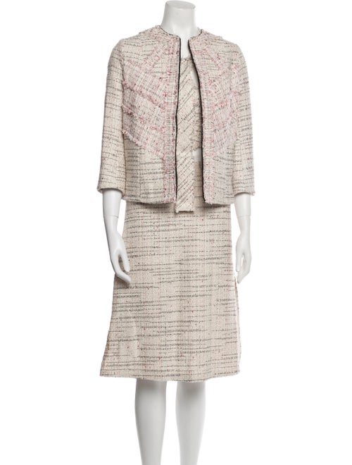 Tome Tweed Pattern Fringe Trim Accent Skirt Suit