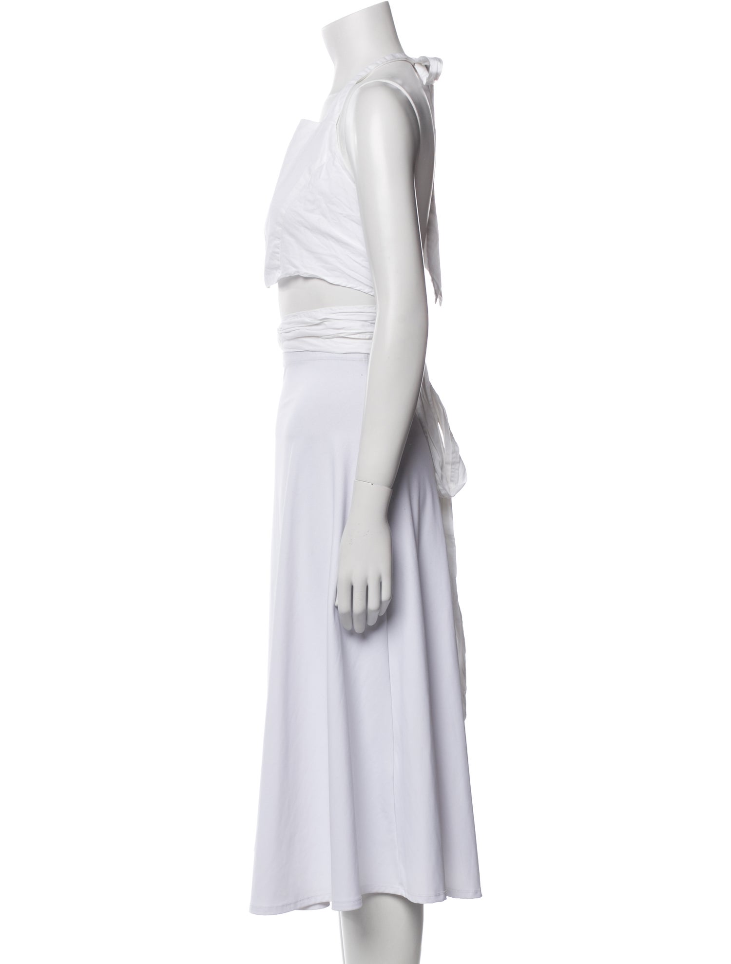 Tome Square Neckline Sleeveless Crop Top