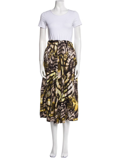 Tongoro Printed Pleated Accents Set