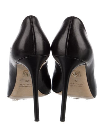 Tamara Mellon Leather Pumps