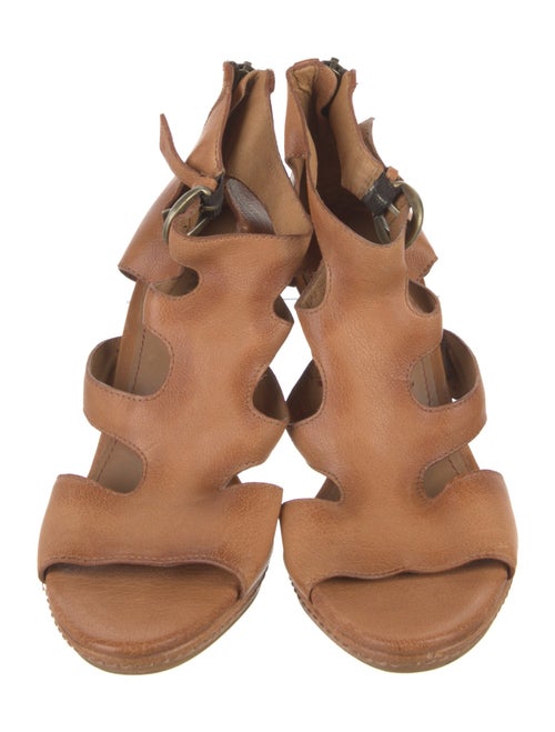 Trask Leather Gladiator Sandals