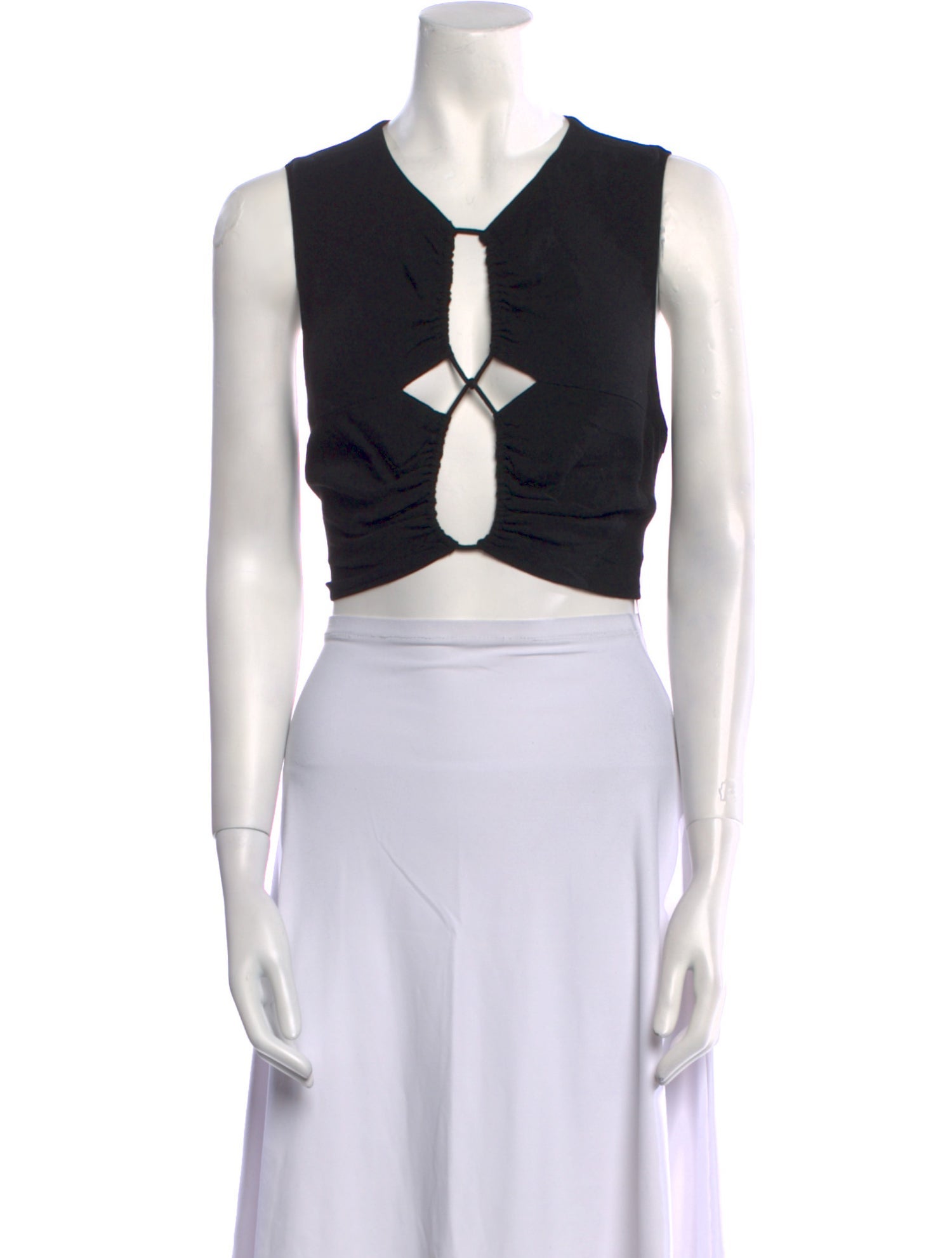 Third Form V-Neck Sleeveless Crop Top