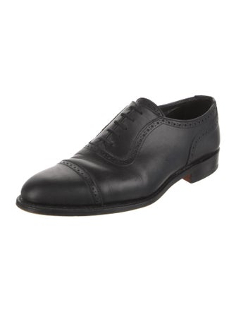 Tricker's Leather Brogues
