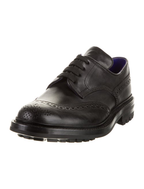Tricker's Leather Scalloped Accent Brogues