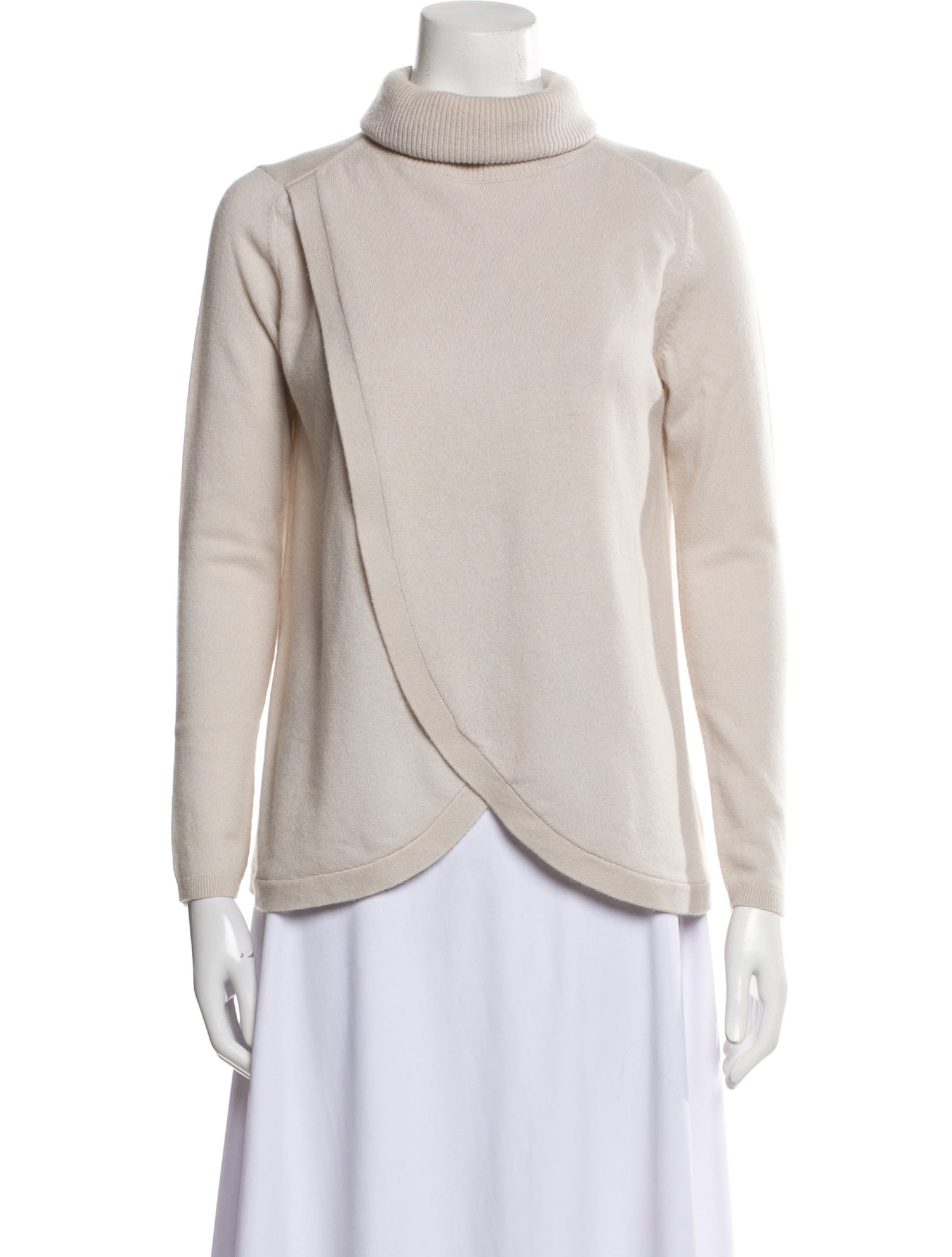 TSE Cashmere Turtleneck Sweater