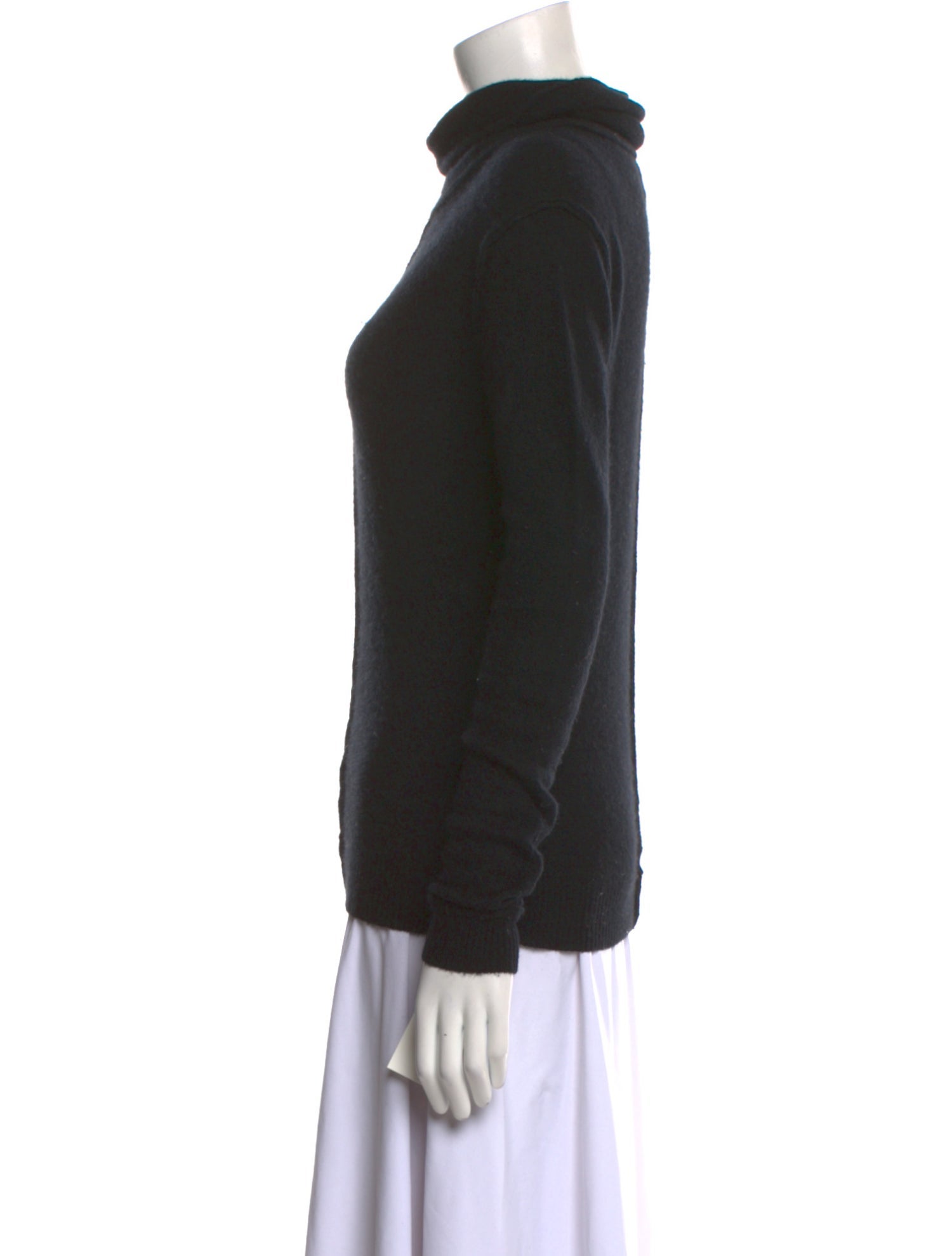 TSE Cashmere Turtleneck Sweater