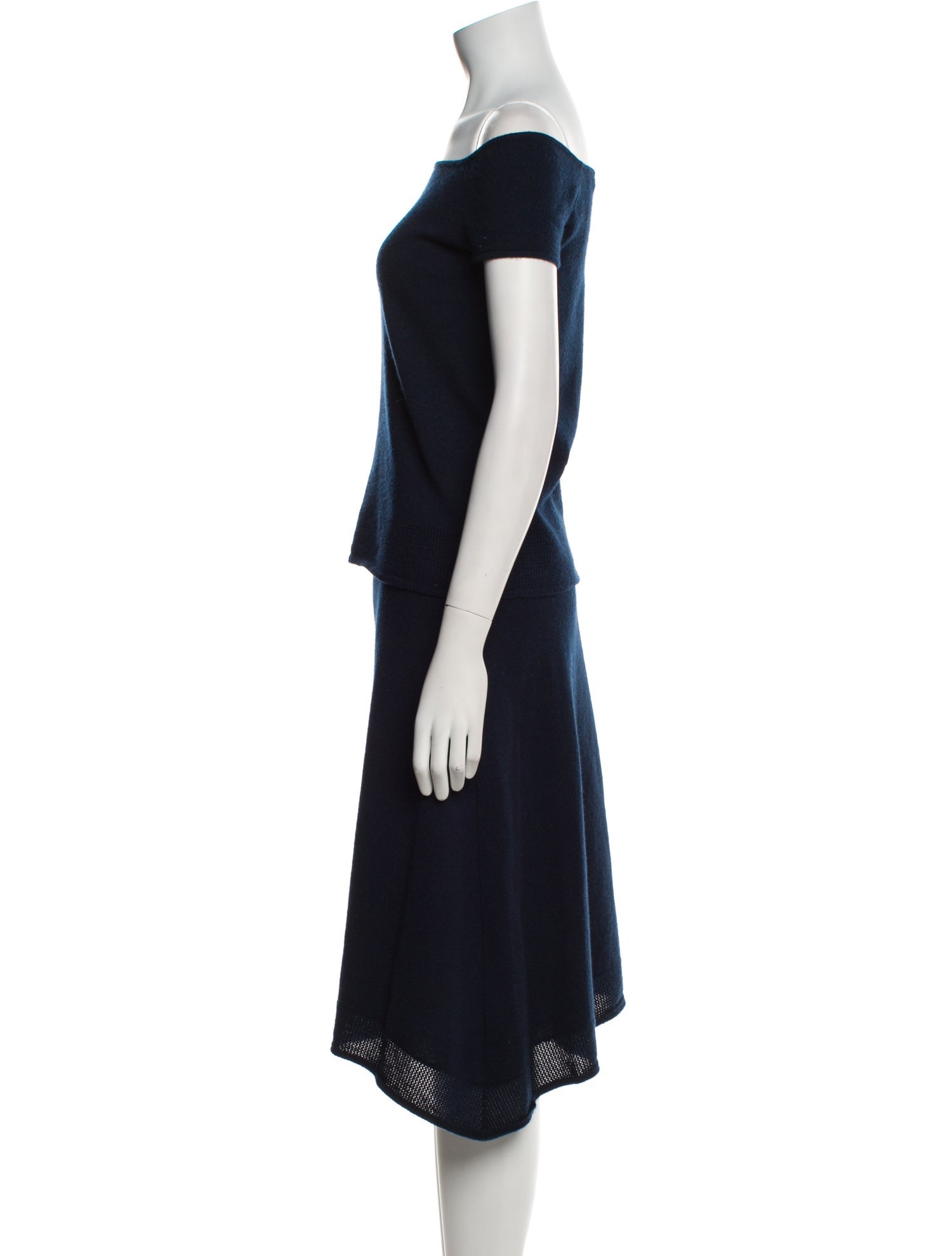 TSE Cashmere Skirt Set