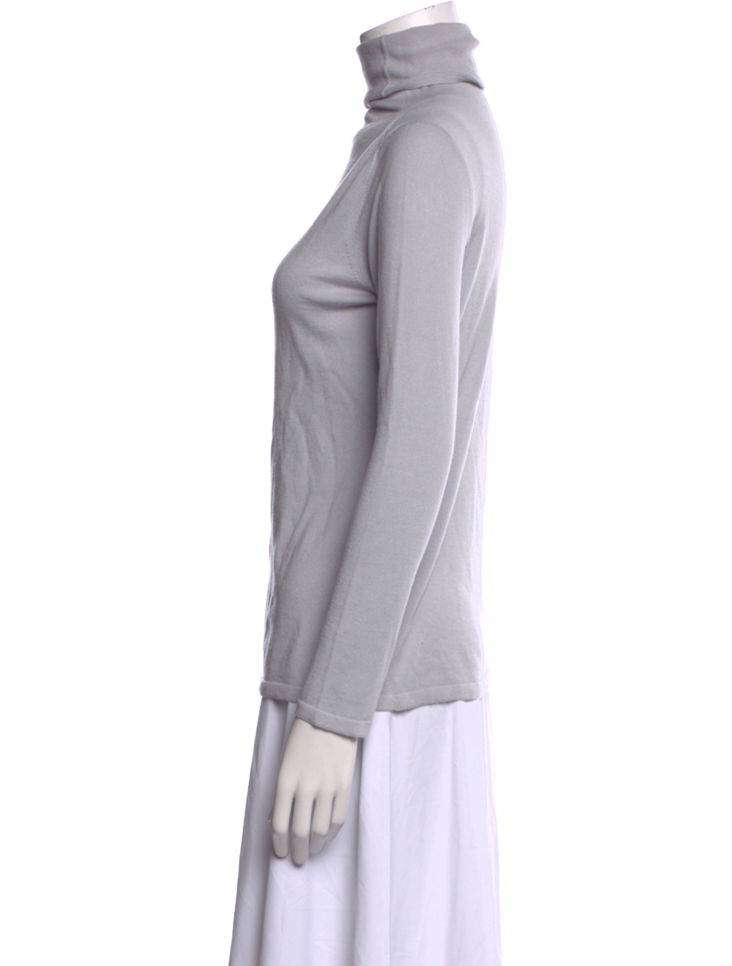 TSE Cashmere Turtleneck Sweater