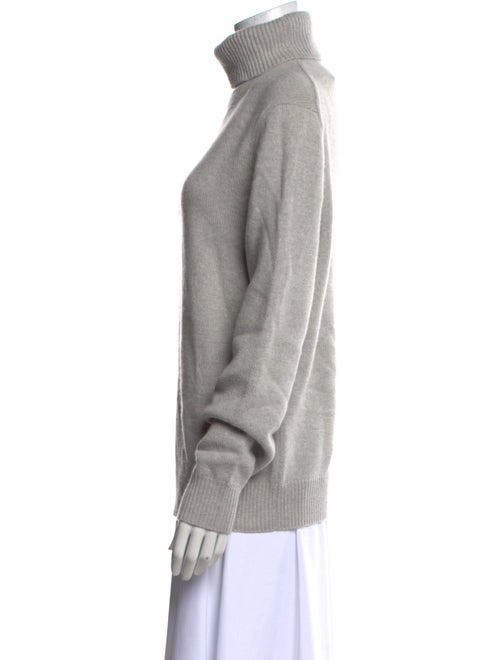 TSE Cashmere Turtleneck Sweater