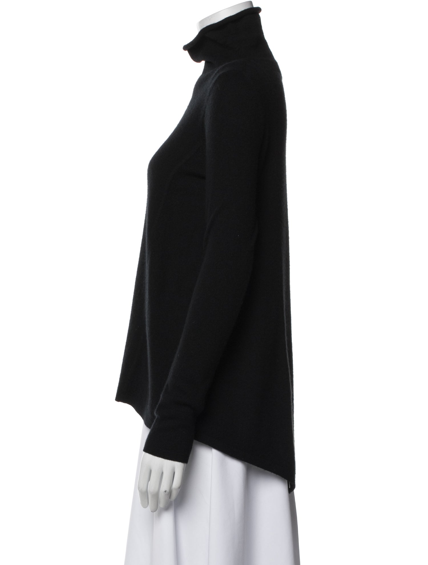 TSE Cashmere Turtleneck Sweater