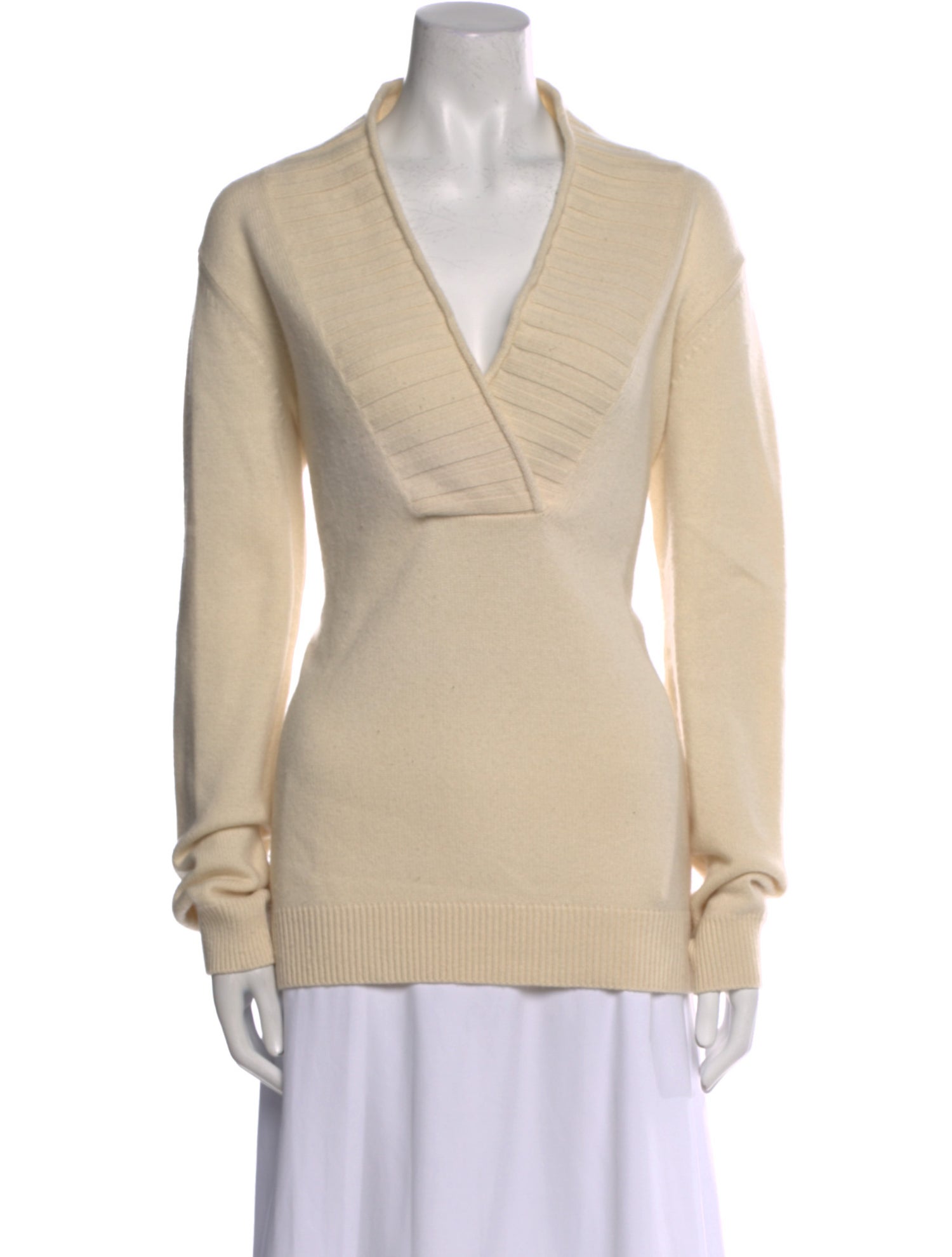 TSE Cashmere V-Neck Sweater