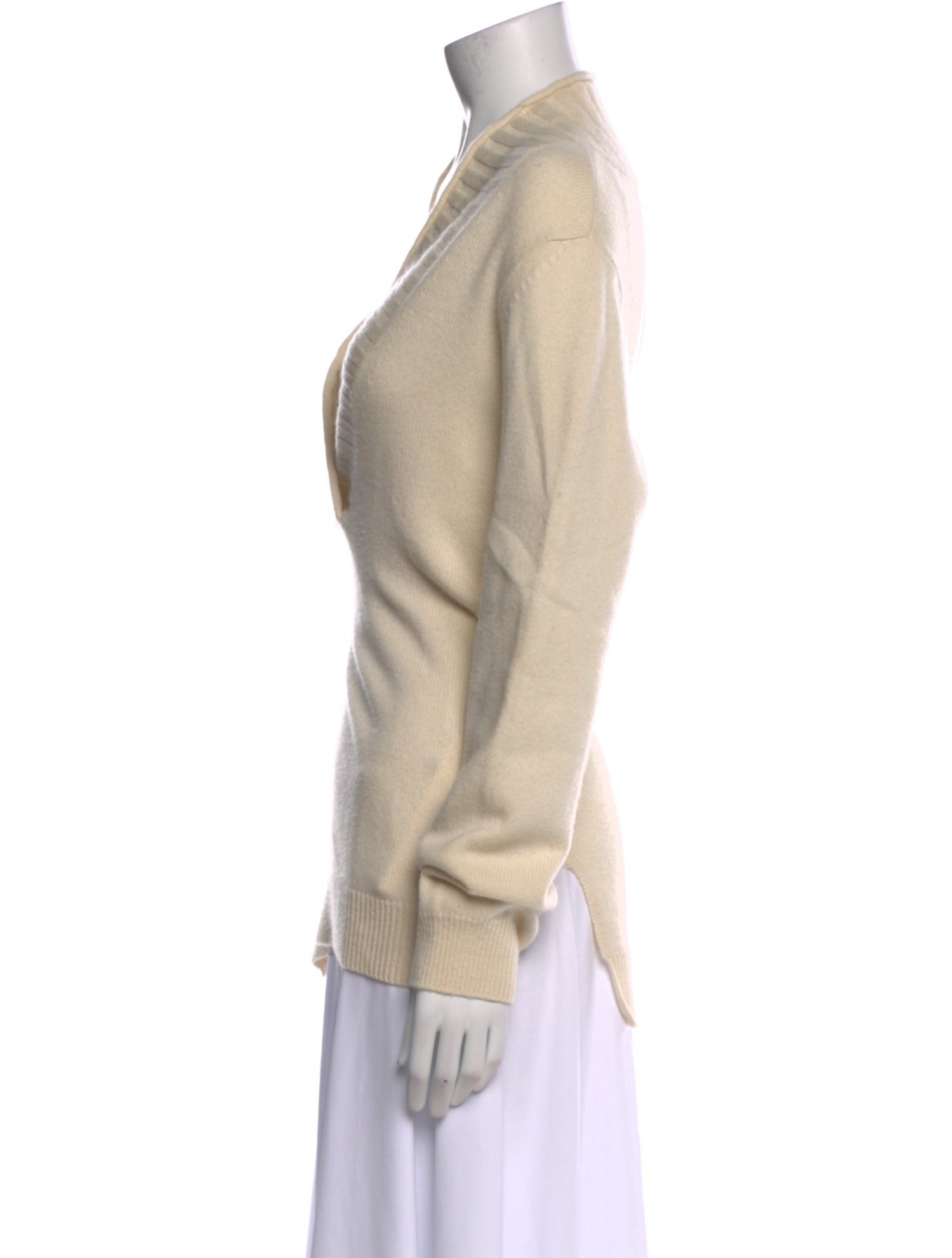 TSE Cashmere V-Neck Sweater