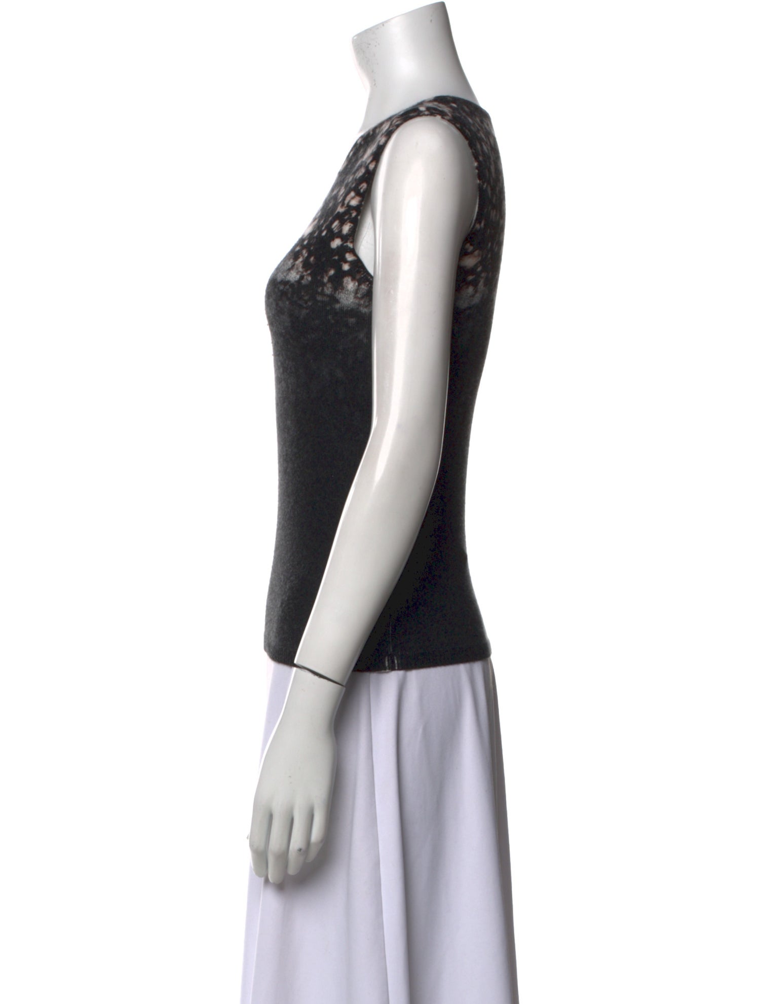 TSE Cashmere Scoop Neck Sweater