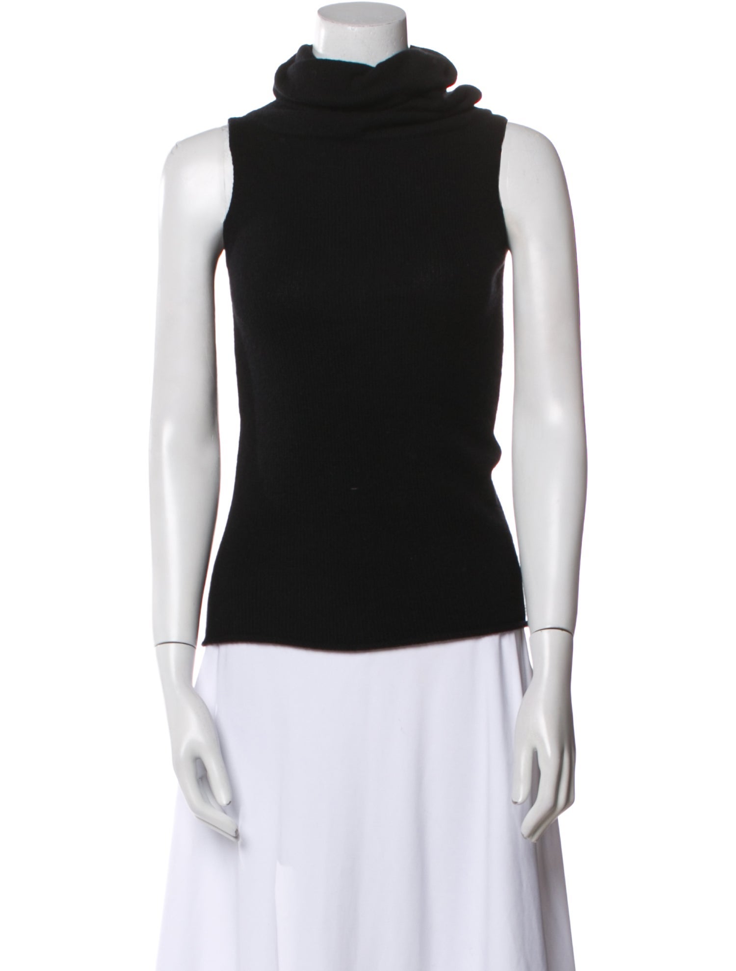 TSE Cashmere Turtleneck Sweater