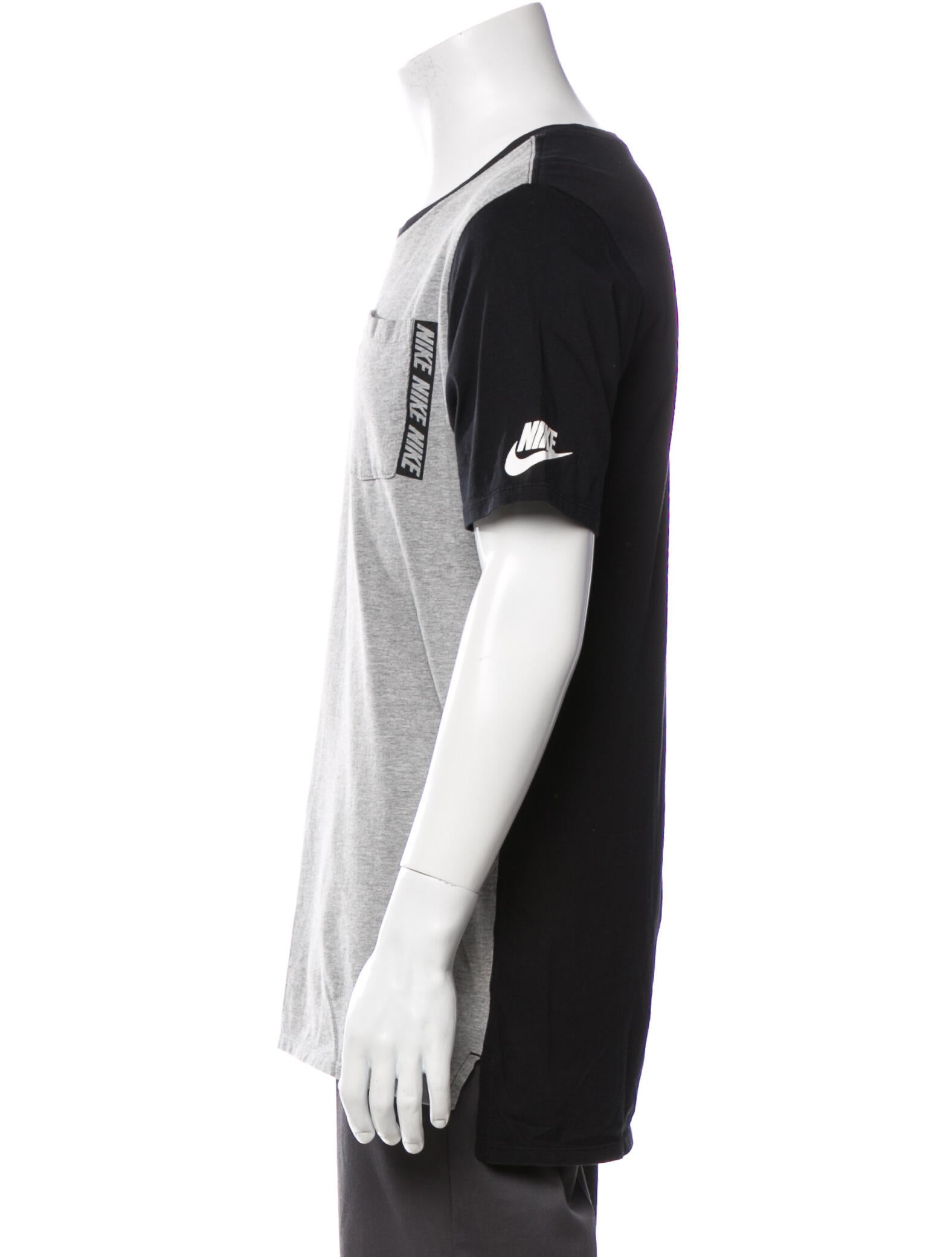Nike Colorblock Pattern Scoop Neck T-Shirt