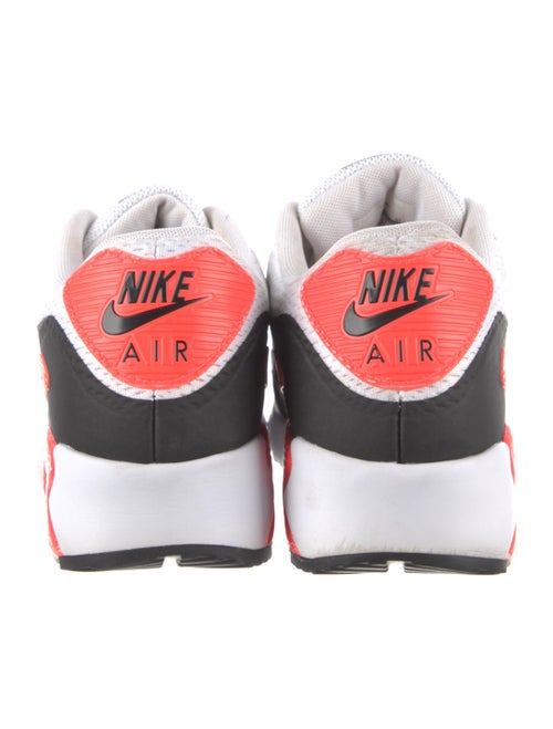 Nike Air Max 90 Essentials Athletic Sneakers