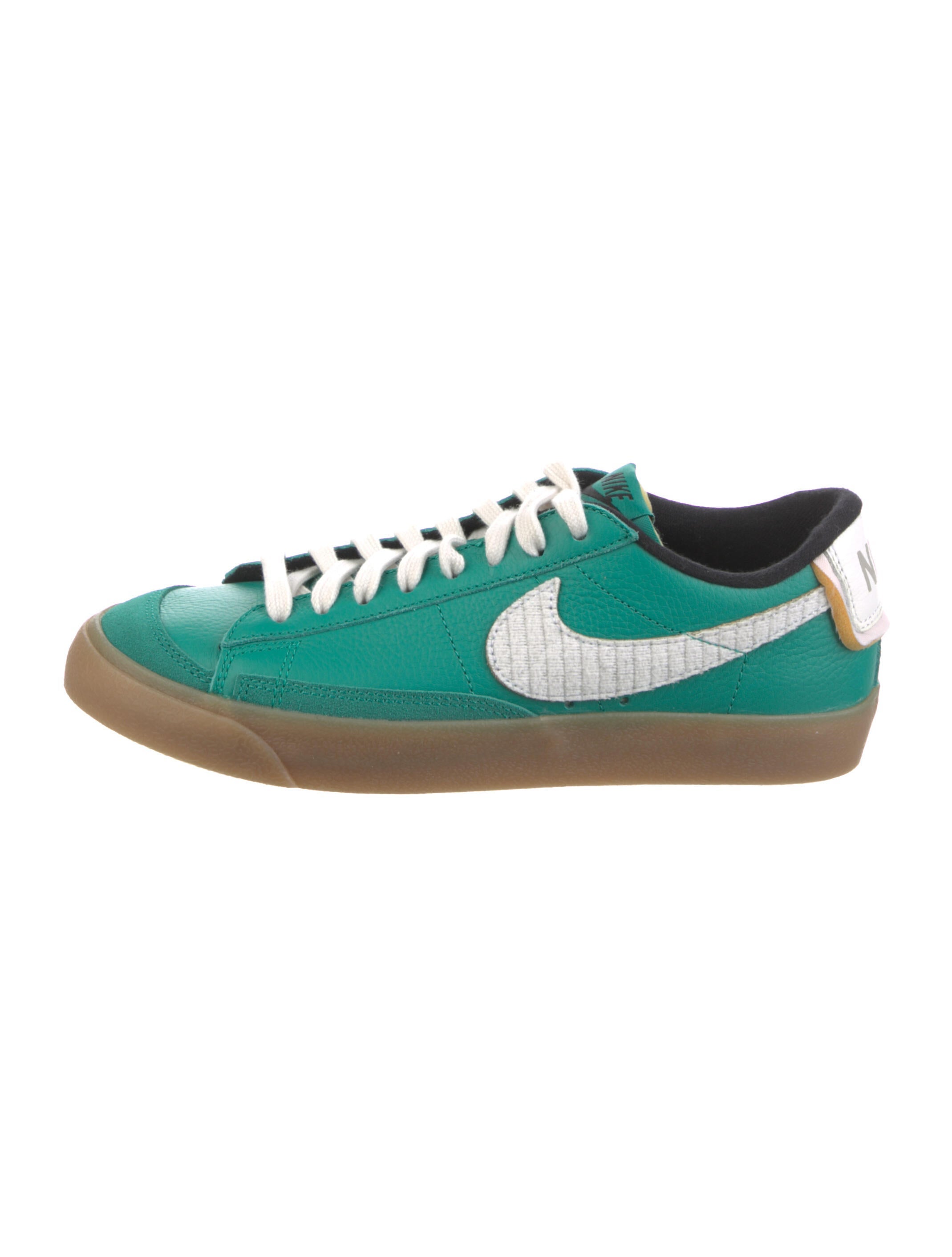 sneakers nike green