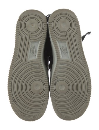 Nike SF Air Force 1 Mid Outdoor Green Sneakers