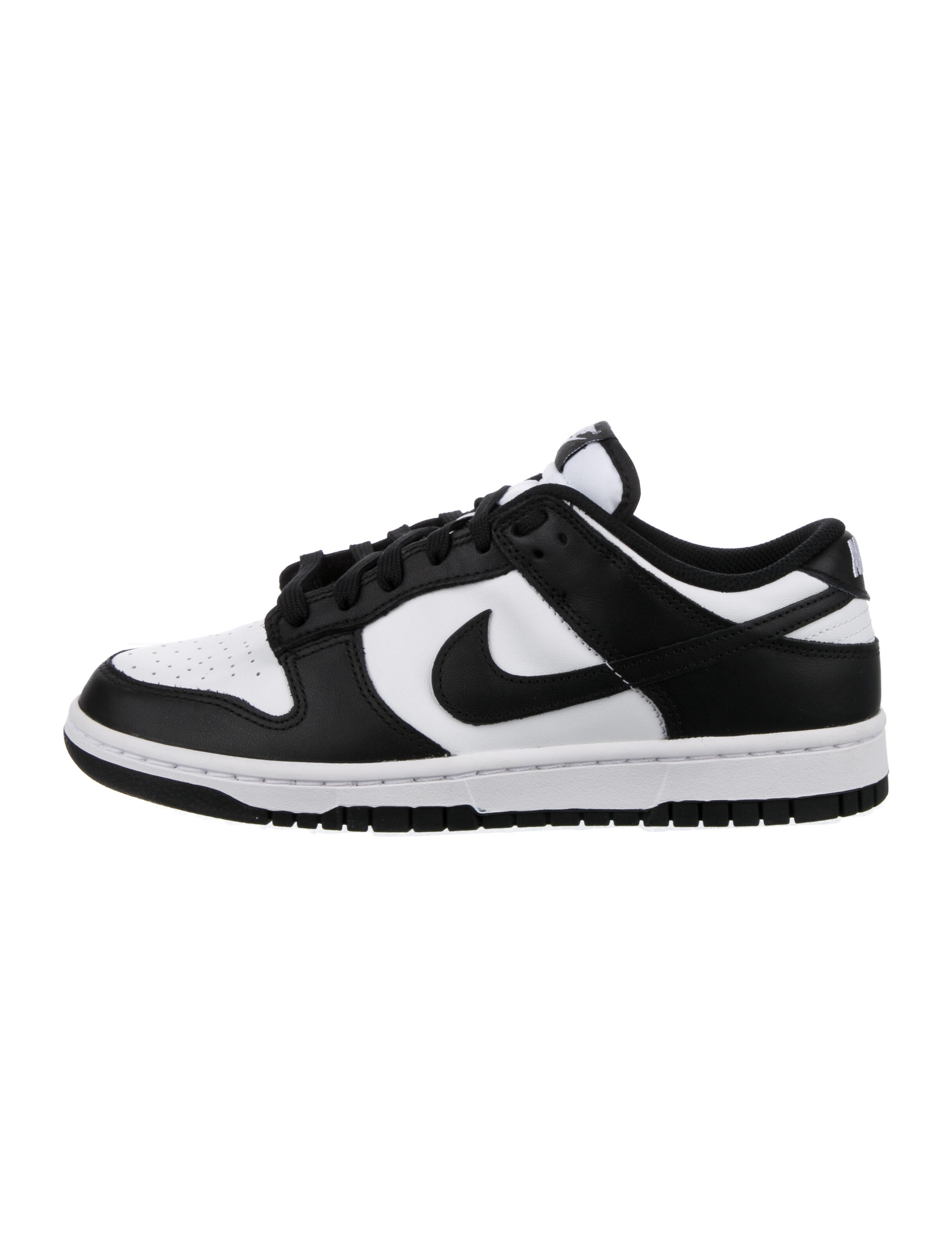 colour block shoes nike
