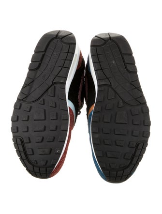 Nike Air Max 1 'Swipa Athletic Sneakers