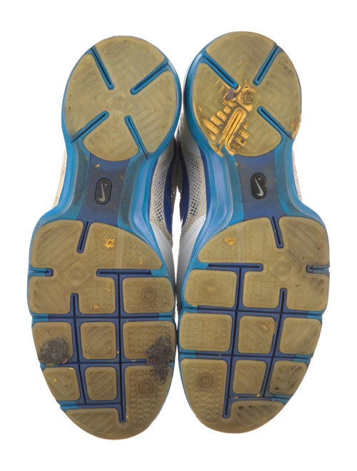 Nike Printed Mesh Accents Athletic Sneakers