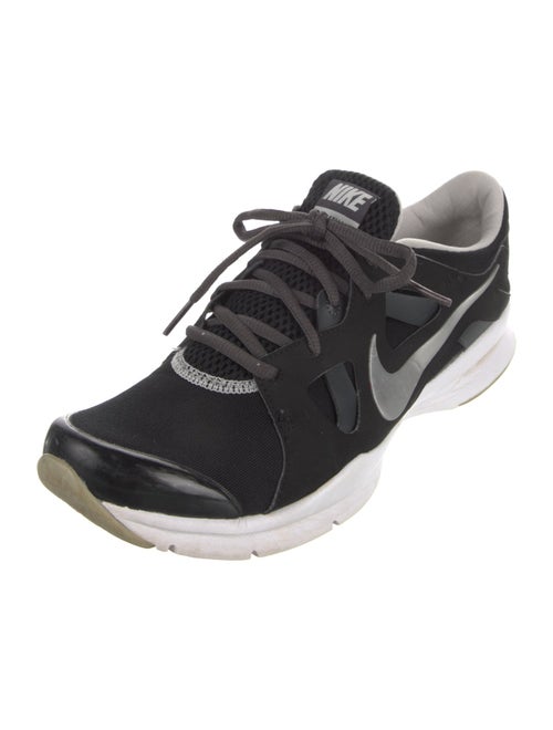 Nike Printed Mesh Accents Athletic Sneakers